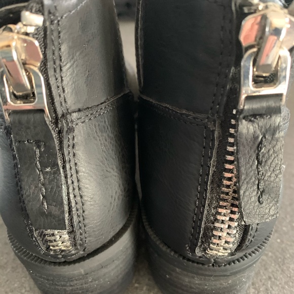 NWOT. PU leather, black, ankle booties. - Picture 5 of 5